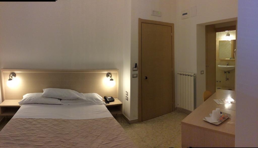 Giorni A 2* Rom